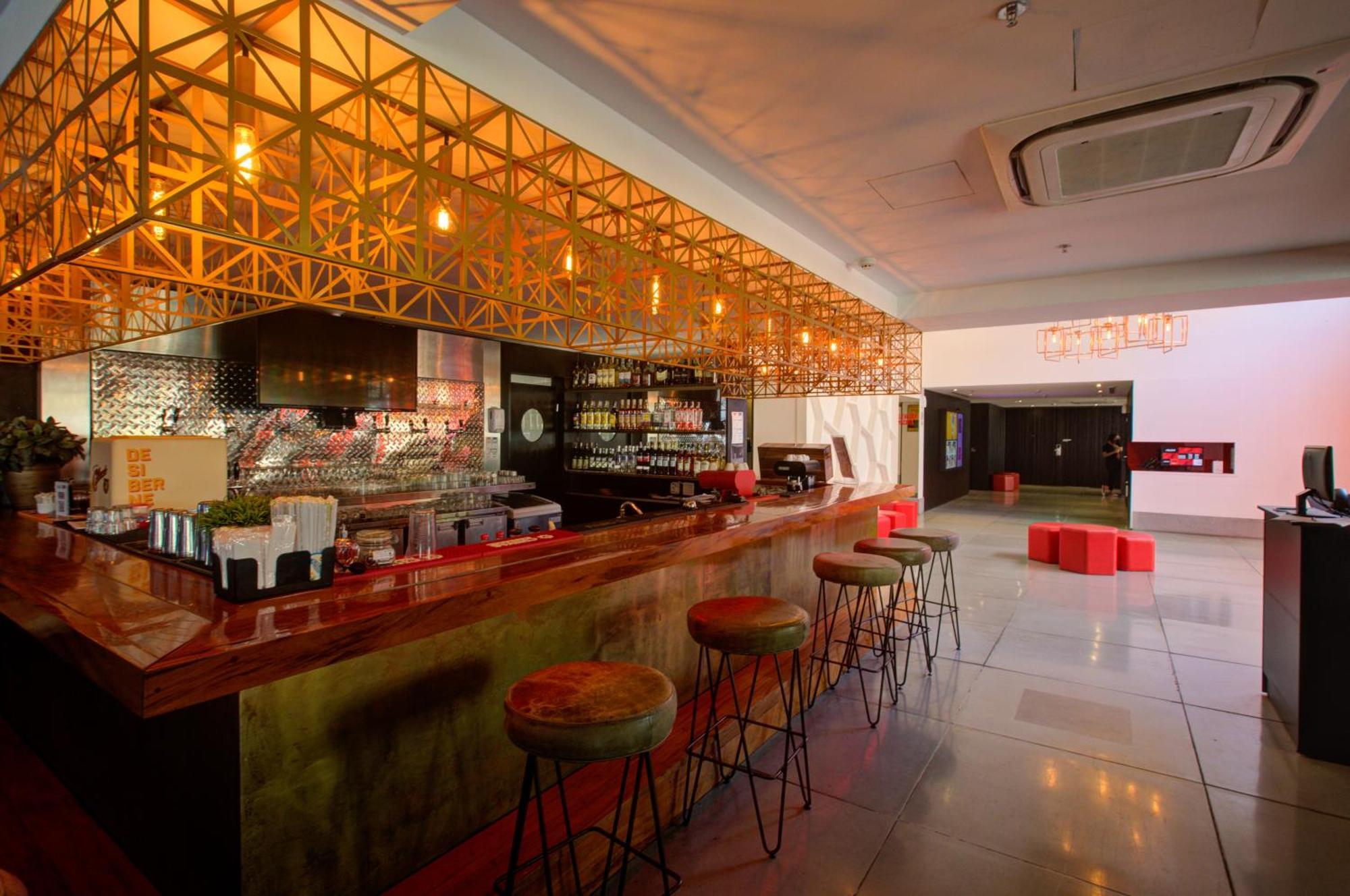Radisson Red Campinas Hotel Exterior photo